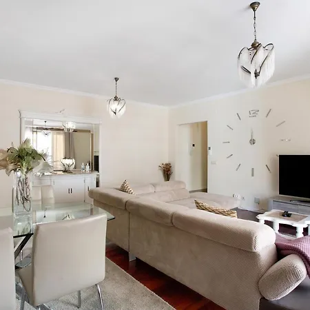 Apartment Dorisol I *